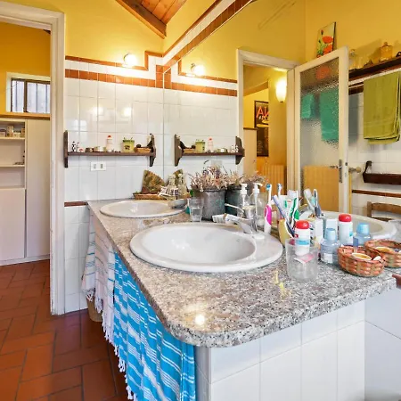 Colourful Holiday In Castelletto Ticino With Jacuzzi
