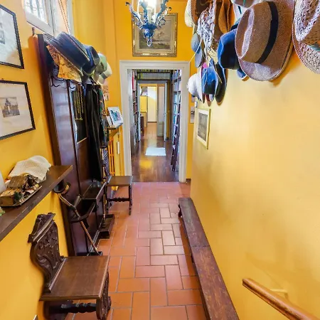 Colourful Holiday In Castelletto Ticino With Jacuzzi *