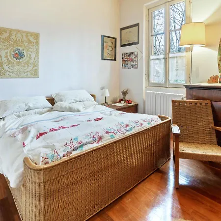 Colourful Holiday In Castelletto Ticino With Jacuzzi Casa vacanze *