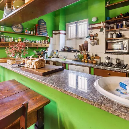 Colourful Holiday In Castelletto Ticino With Jacuzzi Casa vacanze