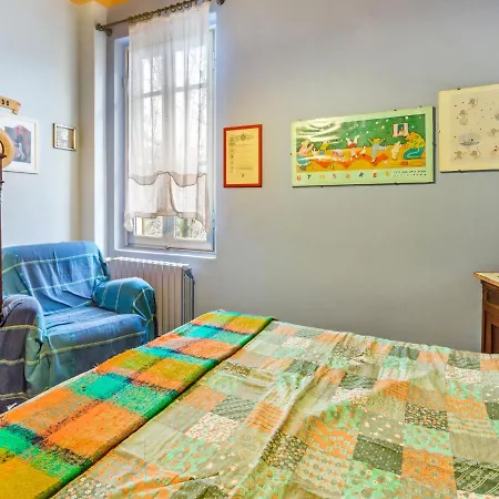 Colourful Holiday In Castelletto Ticino With Jacuzzi *